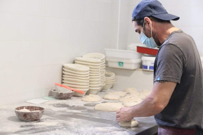 El proyecto está capitaneado por el maestro panadero Raúl Rodríguez. Foto cedidas por el establecimiento