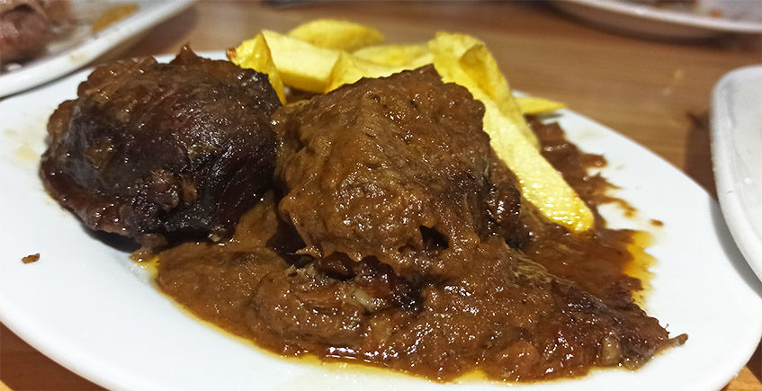 La carrillada en salsa de la bodega Santina