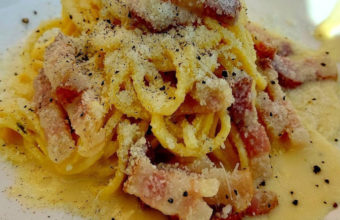 Los Spaghetti a la carbonara de La Grazia italiano