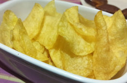 Doce patatas fritas de paquete que te hacen crujir el paladar