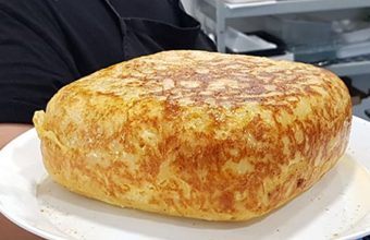 La tortilla "cuadrá" de A las Dos y Pico