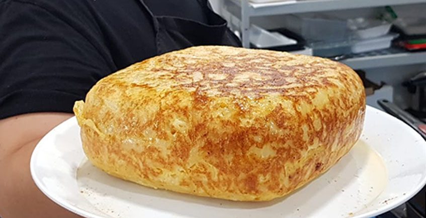 La tortilla "cuadrá" de A las Dos y Pico