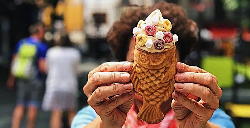 Los helados en dulces peces japoneses llegan a Sevilla