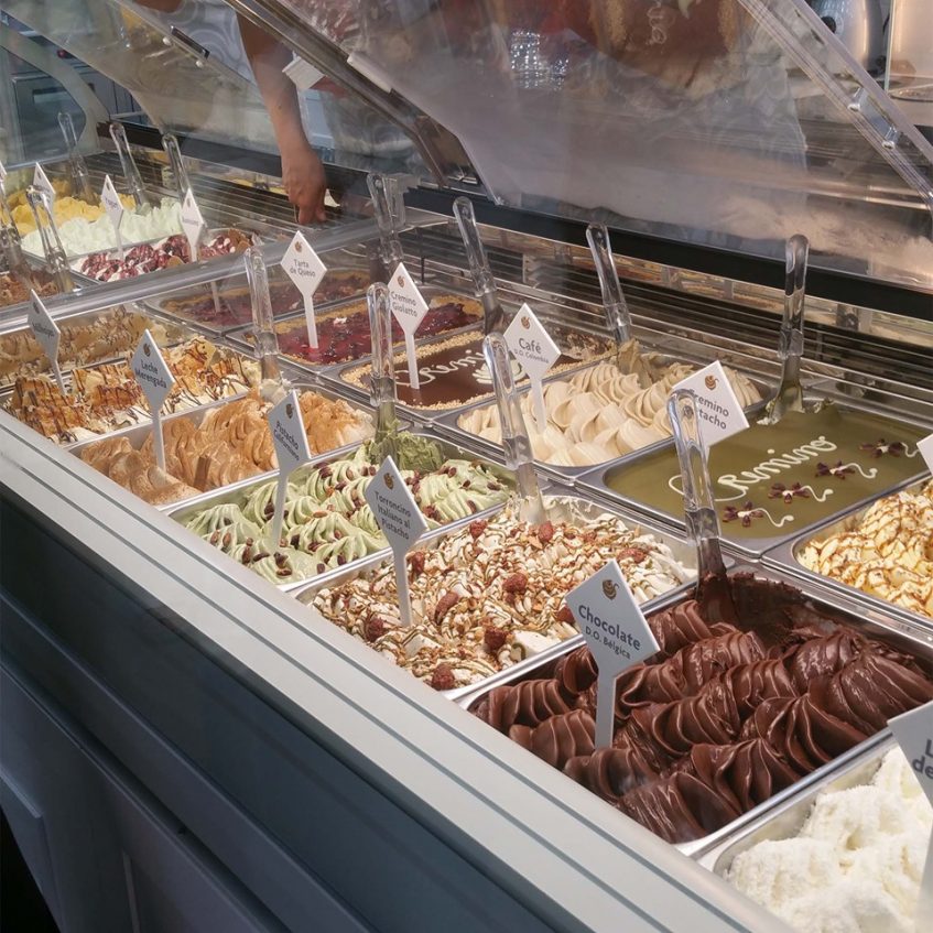 Los helados de Giolatto se fabrican diariamente en su obrador. Foto cedida por el establecimiento. 