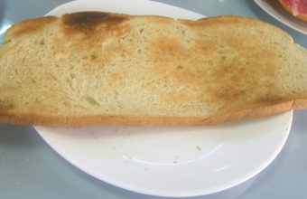 La tostada XL del Bar Campana