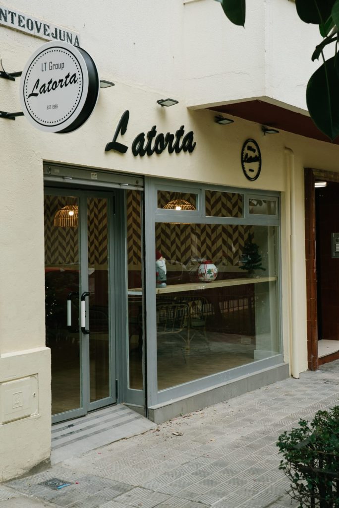 El nuevo establecimiento se ubica en el número 8 de la calle Fuenteovejuna. Foto cedida por LaTorta Buhaira