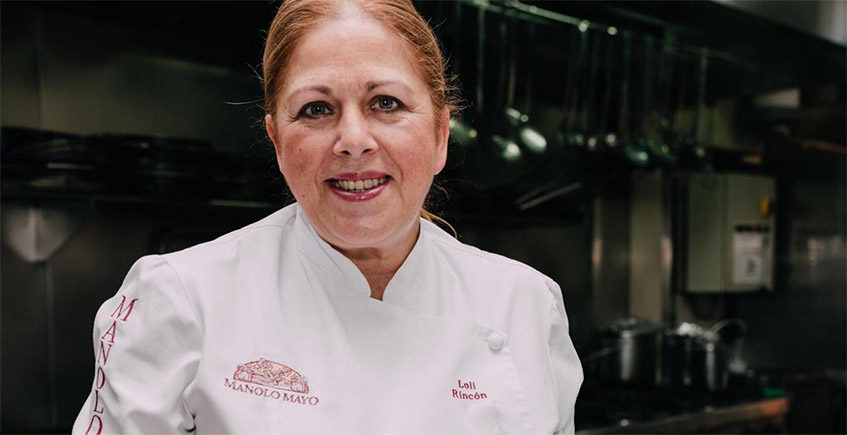 La cocinera Loli Rincón de Manolo Mayo, medalla de oro de la provincia de Sevilla