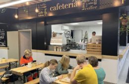 Picnic abre su primera cafetería en el Mercado del Arenal