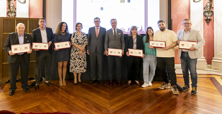 Señor Cangrejo premiado por La Asociación de Gourmets de Sevilla como "restaurante revelación"