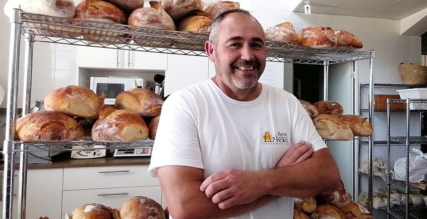 Paco Ruiz de Artesa asumirá en septiembre la gestión de la panadería Bekeray