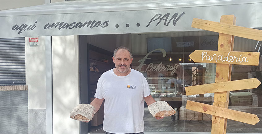 Paco Ruiz Salguero, uno de los panaderos de más prestigio en Andalucía, abre obrador en Sevilla Este