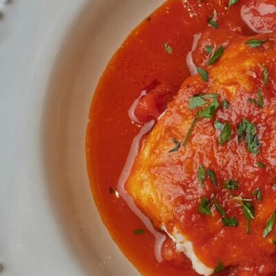 Bacalao con tomate. Foto cedida.